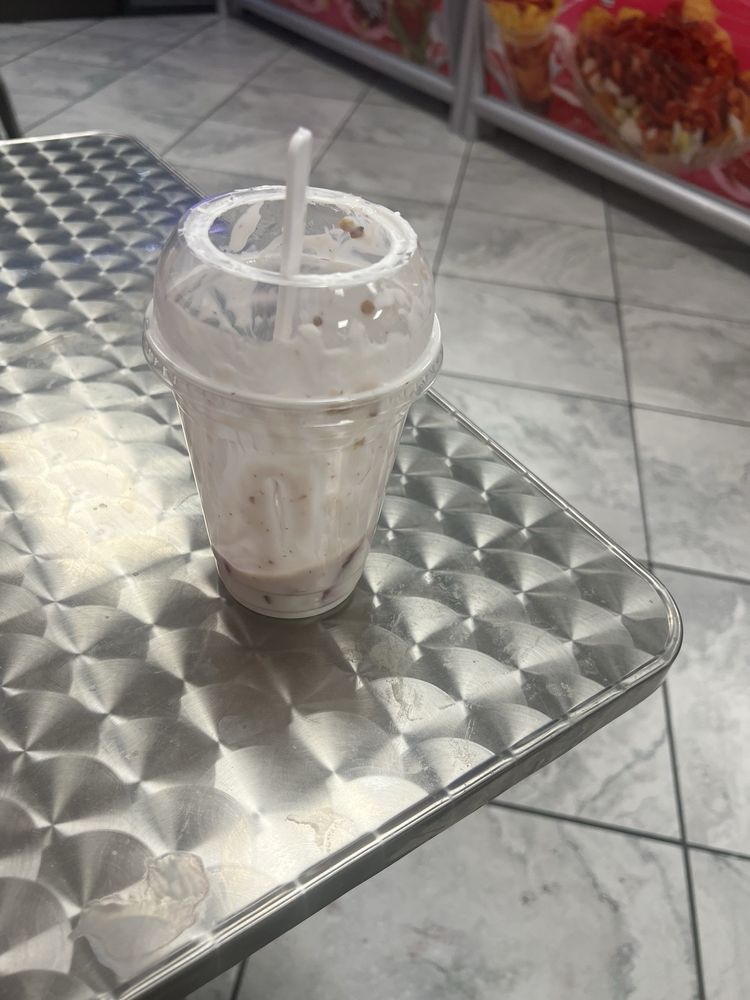 La Michoacana Ice Cream Logo