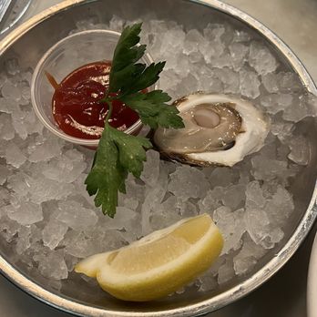 Sotto Mare - East Coast Oysters on Half Shell - Seafood Near Me - San Francisco, California Sotto Mare - East Coast Oysters on Half Shell - Seafood Near Me - San Francisco, California