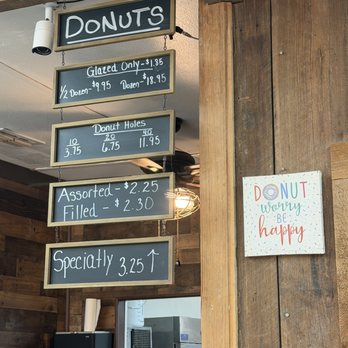 Dough J's Chicken and Donuts - Donuts Near Me - Webster, Florida