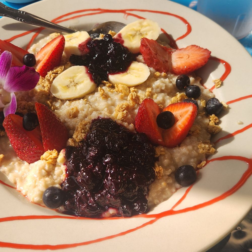 The Breakfast Cottage - HAD to log back in and post this picture to my previous reviews!!!!   CHECK OUT THIS OATMEAL BREAKFAST!!!! - Breakfast & Brunch Near Me - Nokomis, Florida