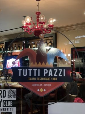 Tutti Pazzi by null