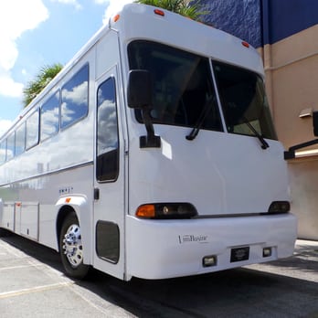 A Class Limos - Limos Near Me - Pompano Beach, Florida