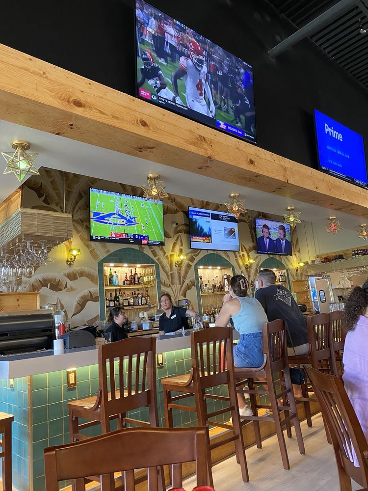 Los Cucos Mexican Cafe