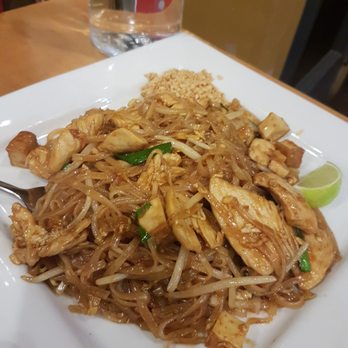 Jatujak - Pad Thai. - Thai Near Me - Toronto, Ontario Jatujak - Pad Thai. - Thai Near Me - Toronto, Ontario