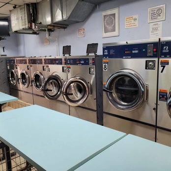 Laundromat At Park Ridge - Tables for folding laundry and washers. - Laundromat Near Me - North Arlington, New Jersey Laundromat At Park Ridge - Tables for folding laundry and washers. - Laundromat Near Me - North Arlington, New Jersey