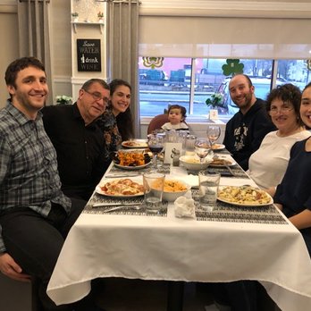 Il Sapore Cafe - Dinner with family at Il Sapore - Pizza Near Me - Staten Island, New York