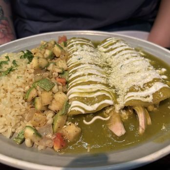 Mercado - Pasadena - D - Enchiladas Suizas - Mexican Near Me - Pasadena, California Mercado - Pasadena - D - Enchiladas Suizas - Mexican Near Me - Pasadena, California
