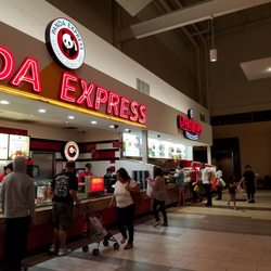 Great Wraps - Random picture? No, it ain't sucka! Everyone knows the Panda. And GW is hidden in the corner. The Panda will lead you to the greatness.