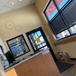 Grease Monkey - Office inside