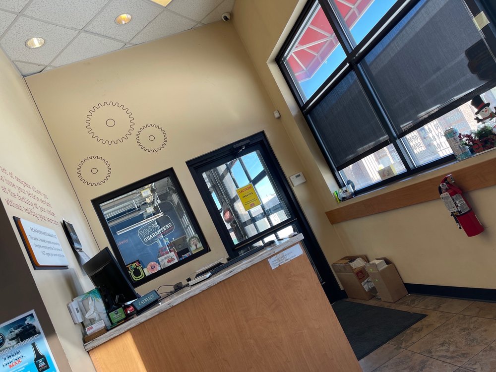 GREASE MONKEY Updated October 2024 10 Photos & 49 Reviews 9293 S