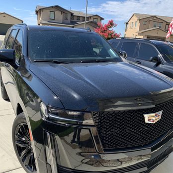 Tonys Luxe Wash - Cadillac Escalade before - Car Wash Near Me