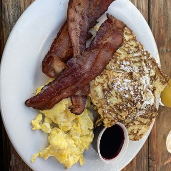 Carolyn's Cafe - French toast with huckleberry syrup - Cafes Near Me - Hungry Horse, Montana