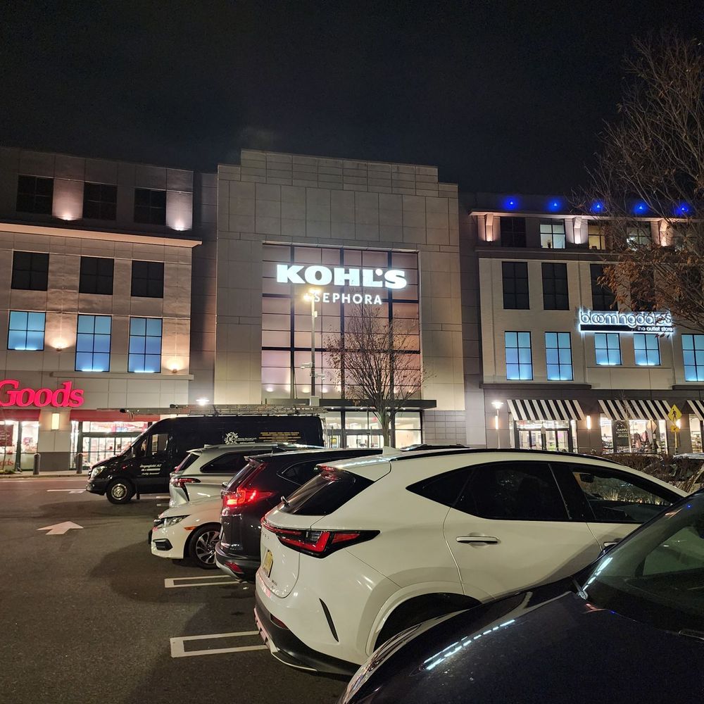Kohl's - Men's Clothing Near Me - Paramus, New Jersey