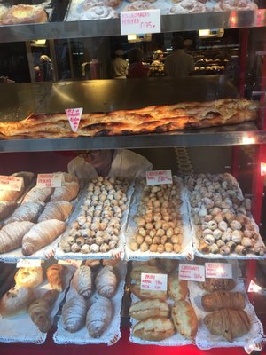 Forn Mistral | Sant Antoni by null