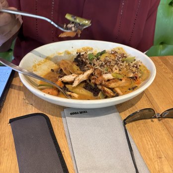 True Food Kitchen - Curry bowl with added blackened chicken - New American Near Me - Chicago, Illinois