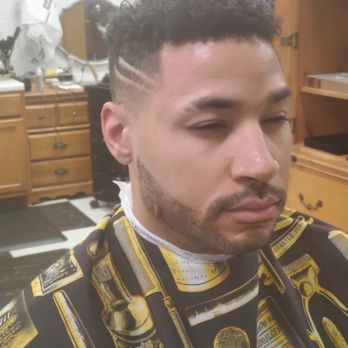G Tha Barber - Mid bald fade with design and beard trim. - Barbers Near Me - Tulsa, Oklahoma
