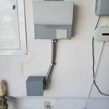 Collins Electric - 30amp 10 circuit transfer switch. - Electricians Near Me Collins Electric - 30amp 10 circuit transfer switch. - Electricians Near Me