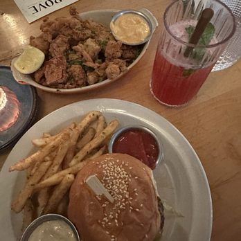 Park & Grove - Burger and fried seafood - Breakfast & Brunch Near Me - Charleston, South Carolina Park & Grove - Burger and fried seafood - Breakfast & Brunch Near Me - Charleston, South Carolina