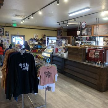 River Rock Roasting Co - Restaurant Interior - Coffee & Tea Near Me - La Verkin, Utah River Rock Roasting Co - Restaurant Interior - Coffee & Tea Near Me - La Verkin, Utah