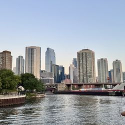 Tours & Boats - 07.04.25 amazing skyline view during the Chicago River 90-Minute Architecture Boat Tour