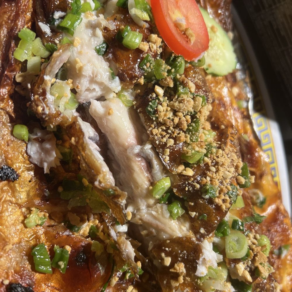 Favori Restaurant - Catfish - Vietnamese Near Me - Garden Grove, California Favori Restaurant - Catfish - Vietnamese Near Me - Garden Grove, California