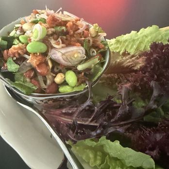 Holy Basil - Thai Near Me - Los Angeles, California