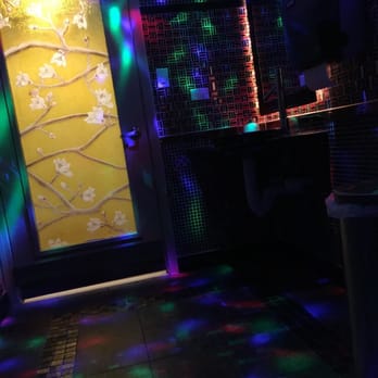 Z Nail Spa - Bathroom is a disco! - Nail Salons Near Me - Lombard, Illinois Z Nail Spa - Bathroom is a disco! - Nail Salons Near Me - Lombard, Illinois