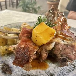 Montagna Verde - Incredible local lamb