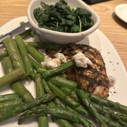 Oscar snapper with asparagus and spinach