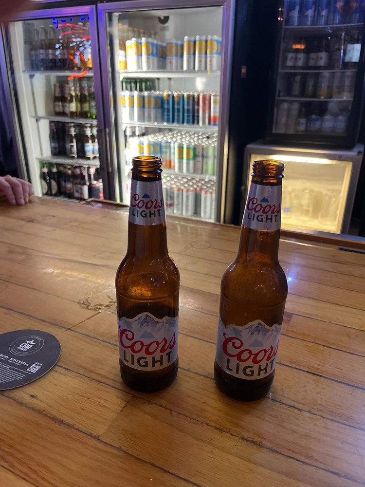 Smith's Tavern Image