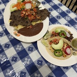 El Sabor De Mi Tierra - Carne asada Tacos