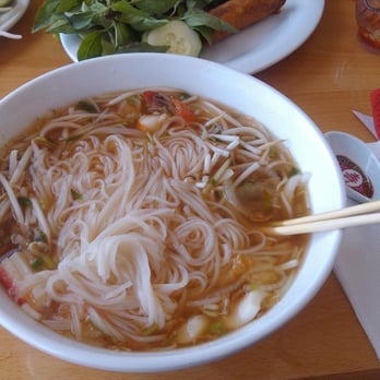 Egg Roll Number 1 - Pho Bo Vien! - Vietnamese Near Me - Indianapolis, Indiana Egg Roll Number 1 - Pho Bo Vien! - Vietnamese Near Me - Indianapolis, Indiana