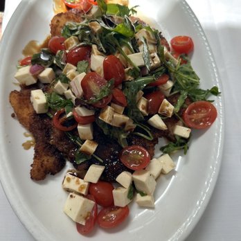 Robke’s - Lunch Special-- Chicken Milanese with arugula, cherry tomatoes, onions, basil, fresh mozzarella and balsamic vinaigrette - American Near Me - Northport, New York