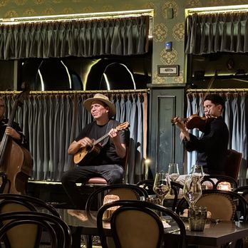 Amelia's 1931 - Live jazz music - Cuban Near Me - Miami, Florida