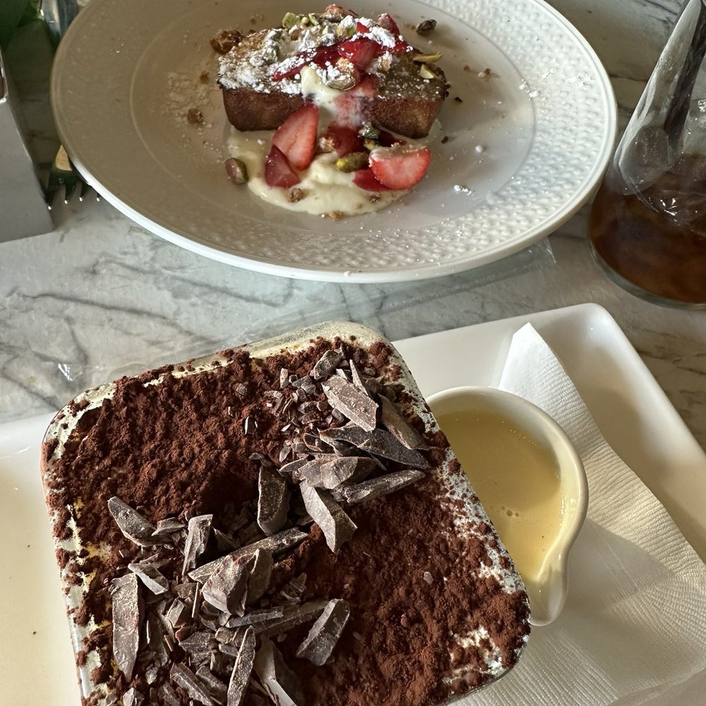 Piccolo Buco by Cooper's Hawk - Tiramisu and Amalfi Pound Cake - Italian Near Me - Naperville, Illinois Piccolo Buco by Cooper's Hawk - Tiramisu and Amalfi Pound Cake - Italian Near Me - Naperville, Illinois