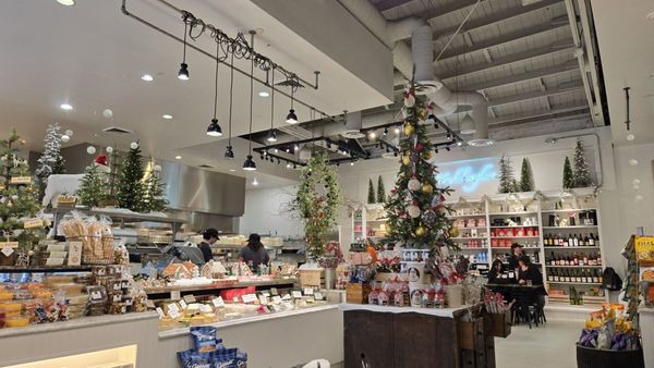 Joan's on Third by null