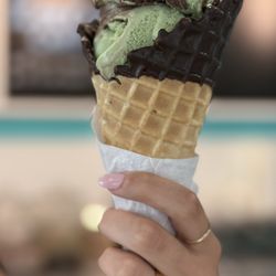 Sweet Scoops - Dubai chocolate special