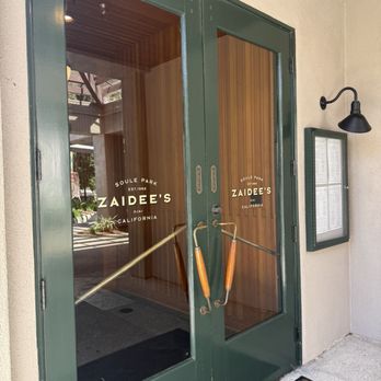 Zaidee’s - Entrance - Pubs Near Me - Ojai, California Zaidee’s - Entrance - Pubs Near Me - Ojai, California
