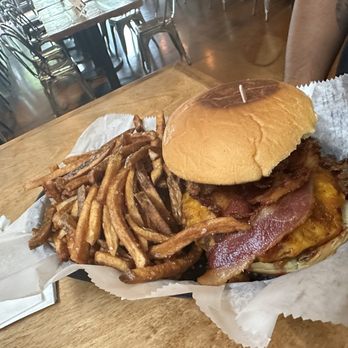 Hermans at The Haus - BBQ bacon cheeseburger - German Near Me - Jenkintown, Pennsylvania