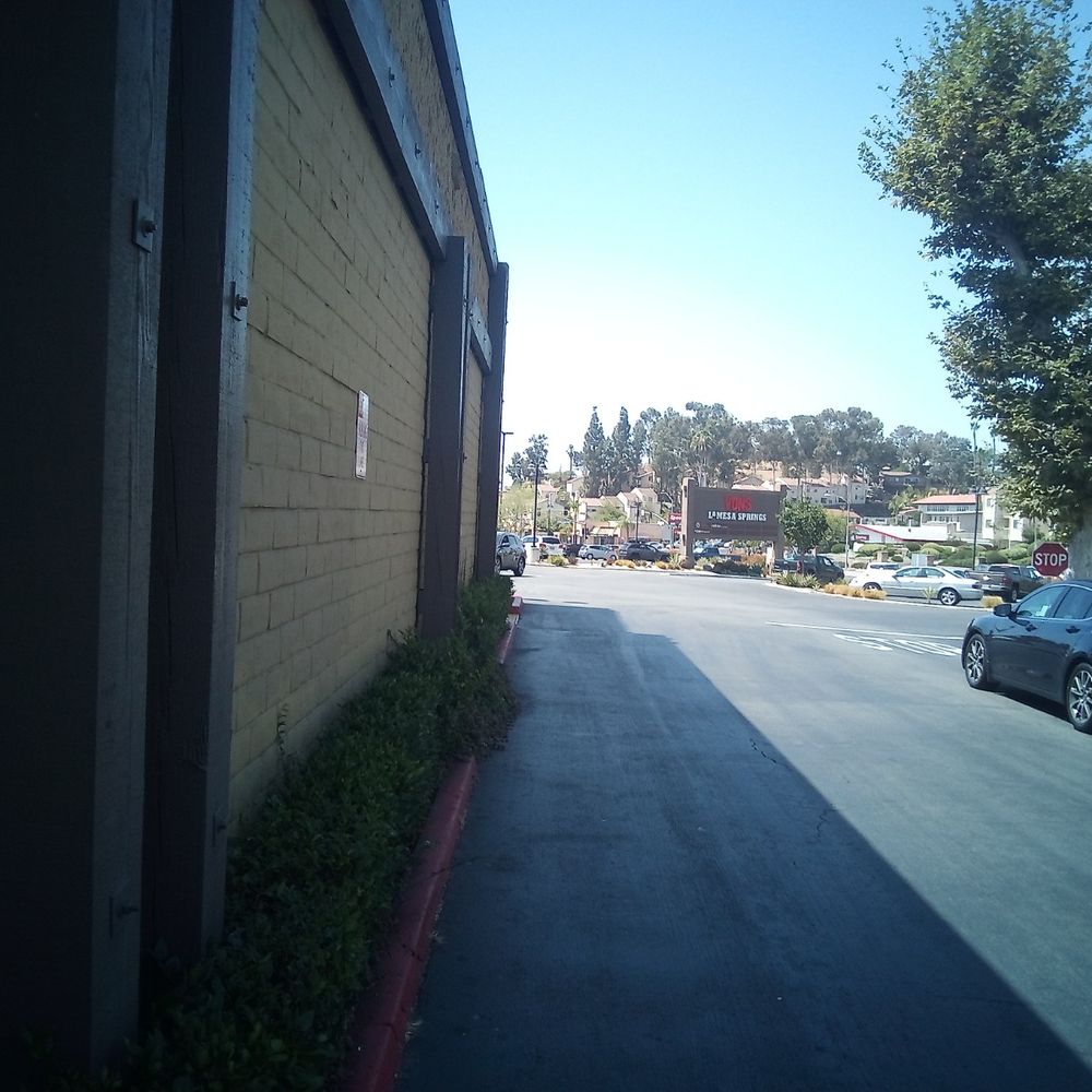 Vons - Vons store located at the Lamesa Village it overlooks the valley and the many pine trees that give shade to the many. - Grocery Near Me - La Mesa, California Vons - Vons store located at the Lamesa Village it overlooks the valley and the many pine trees that give shade to the many. - Grocery Near Me - La Mesa, California