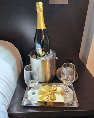 Executive Hotel Pacific by null