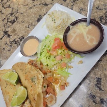 Felipe's - Tacos with beans and rice - Mexican Near Me - Palm Springs, California Felipe's - Tacos with beans and rice - Mexican Near Me - Palm Springs, California