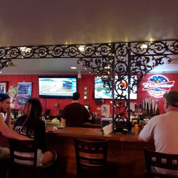Trade Winds Pub and Eatery - Divey but fun - Pubs Near Me - Springfield, Illinois