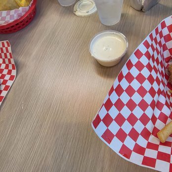 Troy's Burgers - They only give one ranch for the 12 piece chicken nuggets and will charge you $1 for BBQ sauce ‍ - Breakfast & Brunch Near Me - Corona, California