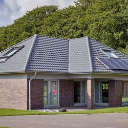 Mittelstädt Haus - Dies ist unser Winkelbungalow Musterhaus mit 155,22 m² Wohnfläche und ausgebautem Dachgeschoss.  https://www.mittelstaedt-haus.de/
