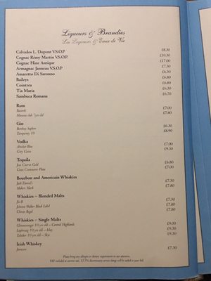 Menu photo 3 Ladurée London, XGL Menu photo 3 Ladurée London, XGL