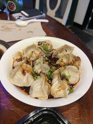 lao tian dumpling house by null