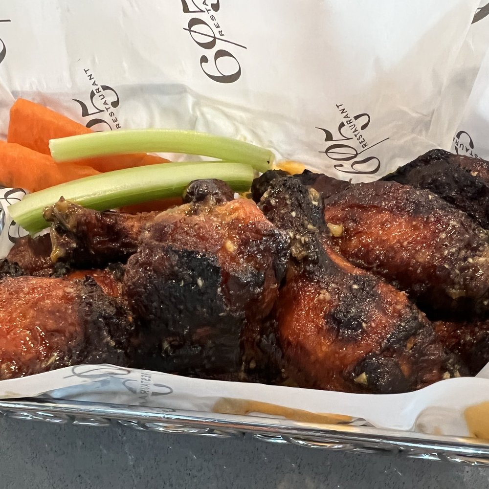 Restaurant 605 - Baked wings - Bars Near Me - Albany, New York