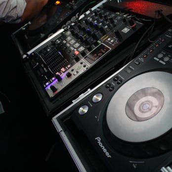 DJ EssBee - NYE 2014 - The Mix, Tacoma, WA - DJs Near Me DJ EssBee - NYE 2014 - The Mix, Tacoma, WA - DJs Near Me