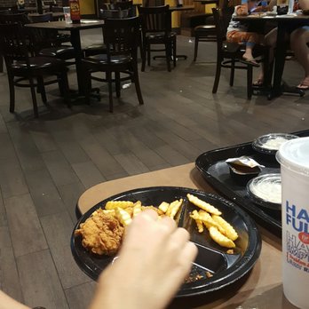 Zaxbys - Fast Food Near Me - Springfield, Missouri